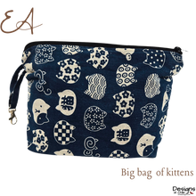 Load image into Gallery viewer, EA - Big bag of kittens